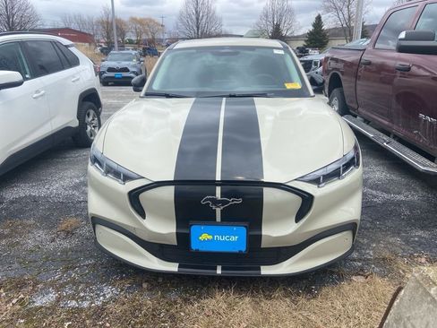 Used 2025 Ford Mustang Mach-E Premium image 2