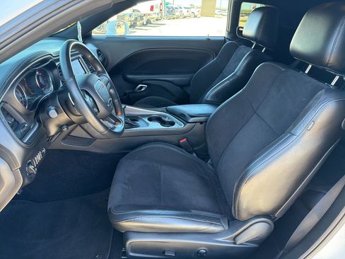Used 2022 Dodge Challenger GT w/ Plus Package RWD image 5