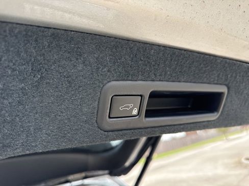 Used 2019 Lexus RX 350 FWD w/ Luxury Package image 22