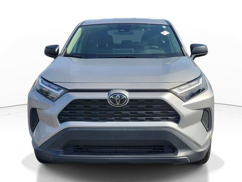 Used 2023 Toyota RAV4 LE FWD image 2