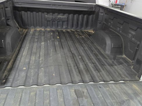 Used 2021 GMC Sierra 1500 SLE w/ Max Trailering Package image 32