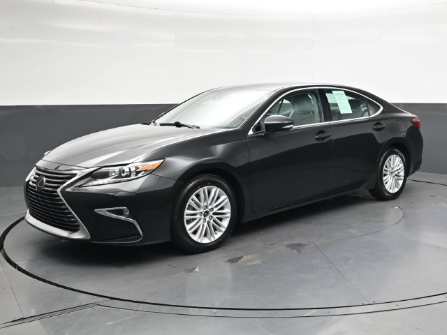 Used 2017 Lexus ES 350 w/ Premium Package FWD image 10