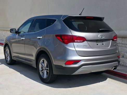 Used 2018 Hyundai Santa Fe Sport FWD image 5