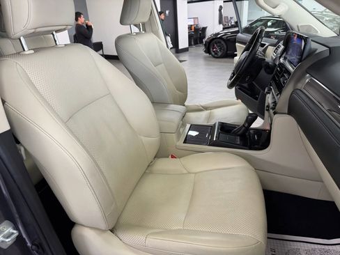 Used 2022 Lexus GX 460 Luxury image 15