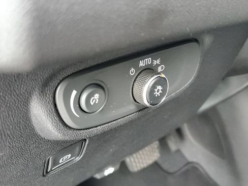 Used 2019 GMC Terrain SLE w/ Driver Convenience Package AWD/4WD image 10