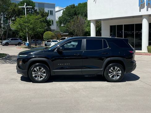 Used 2025 Chevrolet Equinox LT w/ Safety and Technology Package image 3