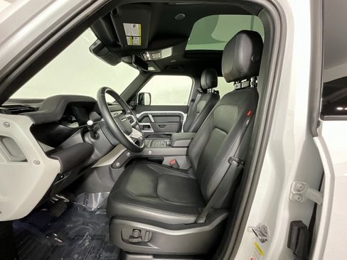 Certified 2024 Land Rover Defender 110 X-Dynamic SE image 16