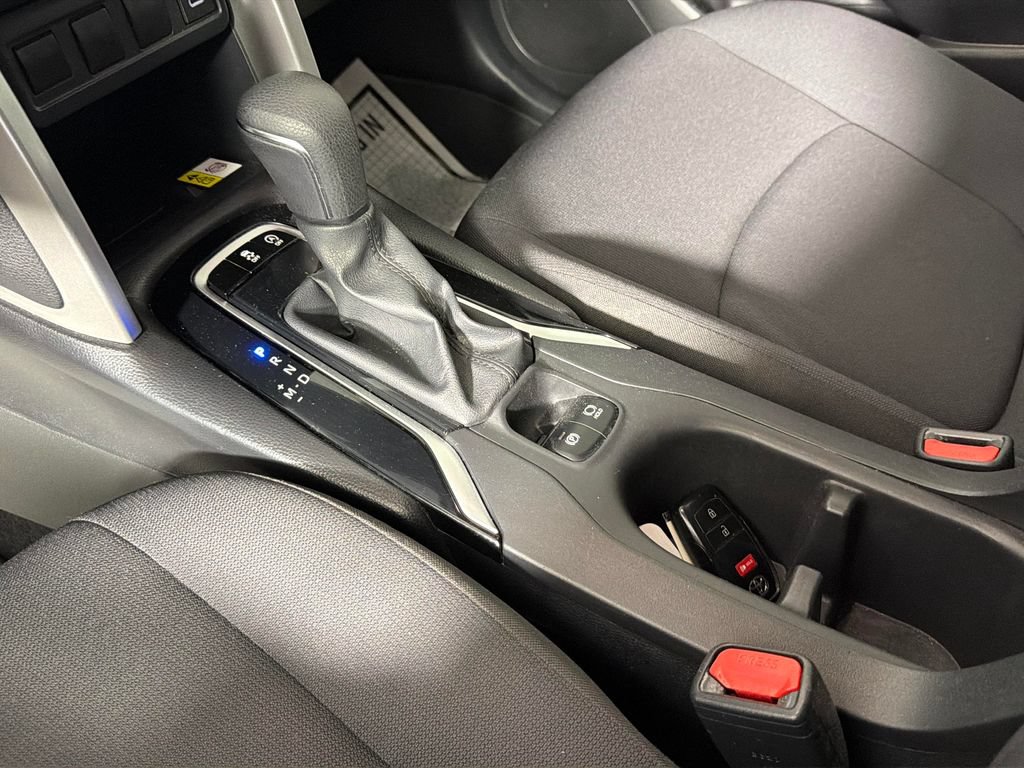 Used 2023 Toyota Corolla Cross LE FWD image 24