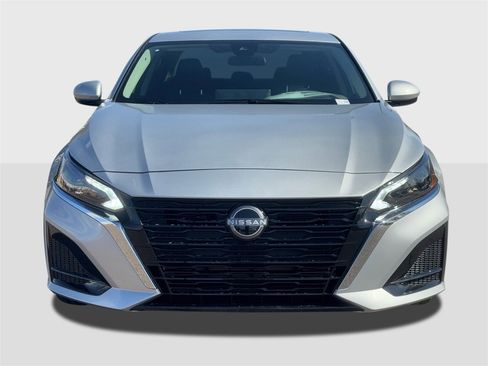 New 2025 Nissan Altima 2.5 SV w/ SV Special Edition Package image 8