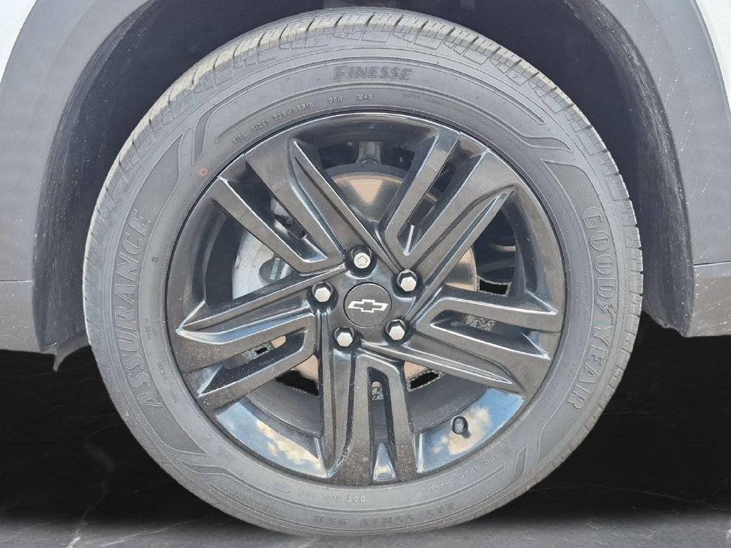 Used 2024 Chevrolet Trax ACTIV w/ Driver Confidence Package FWD image 31
