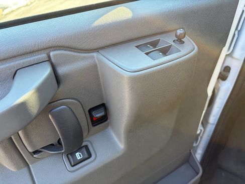 Used 2023 Chevrolet Express 3500 LS image 21