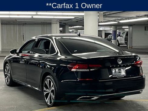 Used 2021 Volkswagen Passat 2.0T SE image 5