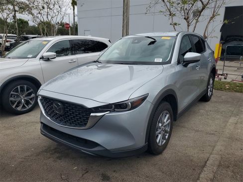 Used 2023 MAZDA CX-5 AWD 2.5 S w/ Select Package image 3
