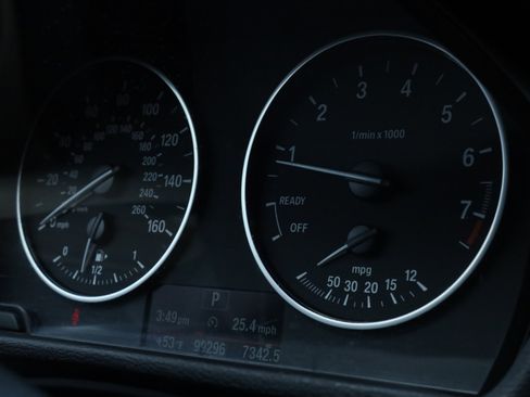 Used 2017 BMW X1 xDrive28i w/ Premium Package image 44