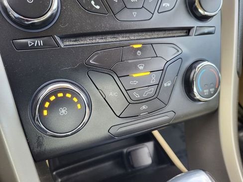 Used 2013 Ford Fusion SE image 22