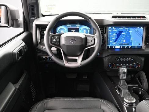 New 2026 Ford Bronco Badlands AWD/4WD image 14
