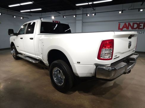 Used 2024 RAM 3500 Big Horn AWD/4WD image 5