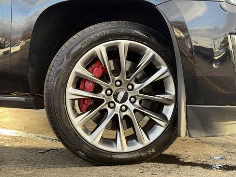 Used 2020 Cadillac Escalade Premium Luxury w/ Escalade Sport Edition image 6