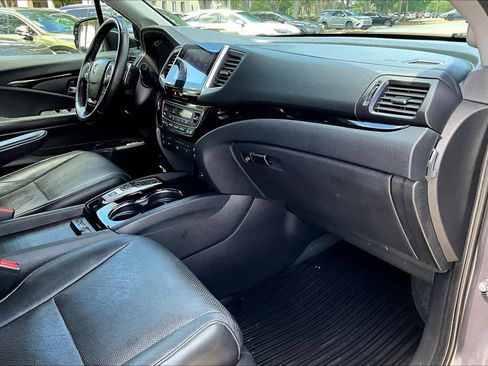 Used 2018 Honda Pilot Elite image 19