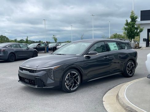 New 2026 Kia K4 GT-Line Turbo FWD image 4