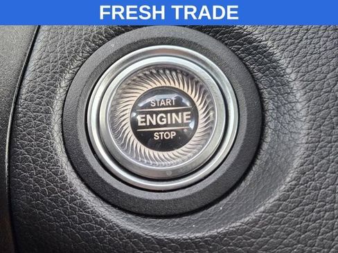 Used 2021 Mercedes-Benz GLC 300 4MATIC image 22
