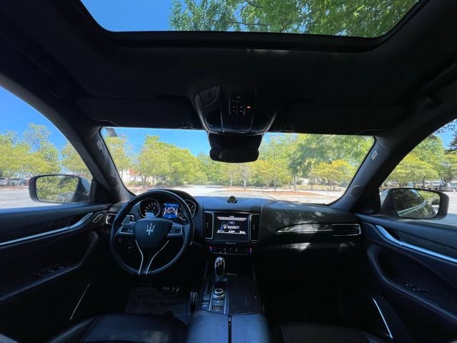 Used 2017 Maserati Levante S AWD/4WD image 25