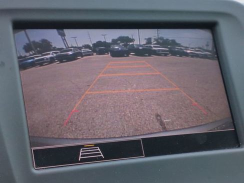 Used 2024 Chevrolet Equinox LT FWD image 24