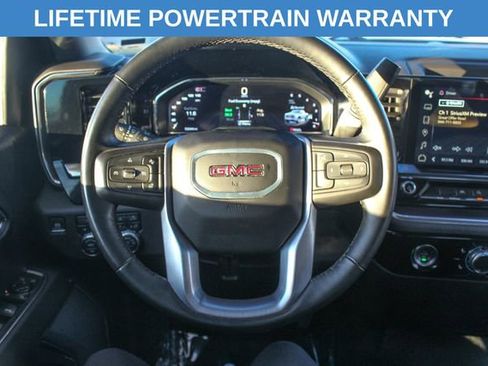 Used 2024 GMC Sierra 1500 SLT image 17