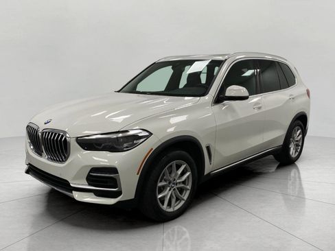 Certified 2022 BMW X5 xDrive40i image 11