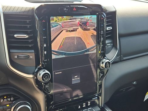 New 2026 RAM 1500 4x4 Crew Cab image 24