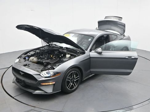 Used 2023 Ford Mustang Premium RWD image 39
