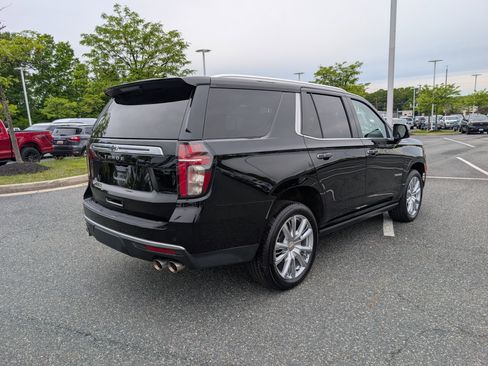 Used 2023 Chevrolet Tahoe High Country w/ Premium Package 2 AWD/4WD image 3
