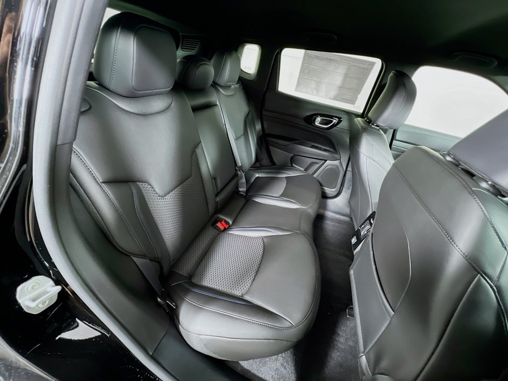 New 2026 Jeep Compass Latitude AWD/4WD image 26