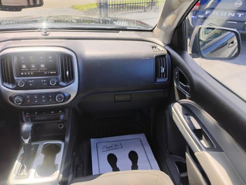 Used 2022 Chevrolet Colorado LT w/ Fleet Safety Package RWD image 43