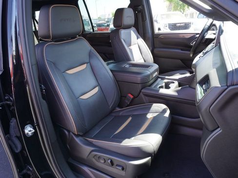 Certified 2023 GMC Yukon XL AT4 w/ Technology Package AWD/4WD image 14