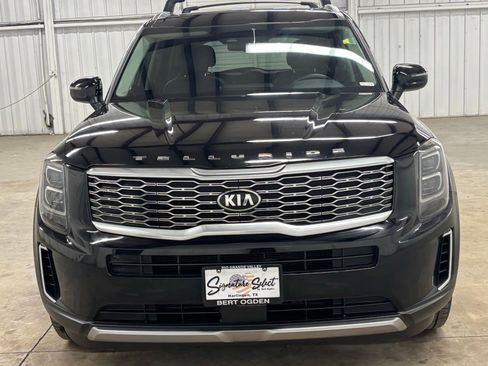 Used 2021 Kia Telluride EX w/ EX Premium Package FWD image 2