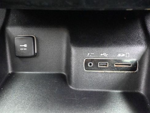 Used 2016 Dodge Durango Limited w/ Nav & Power Liftgate Group image 22