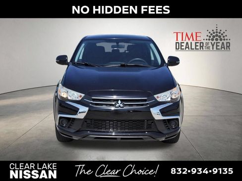 Used 2018 Mitsubishi Outlander Sport ES FWD image 2