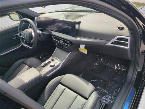 Used 2026 BMW 330i Sedan w/ Convenience Package RWD image 23