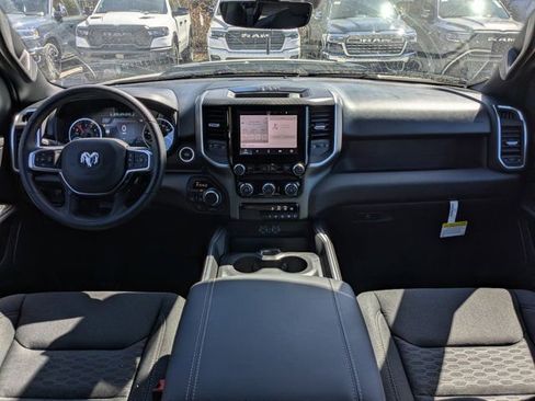 New 2026 RAM 1500 Express AWD/4WD image 15