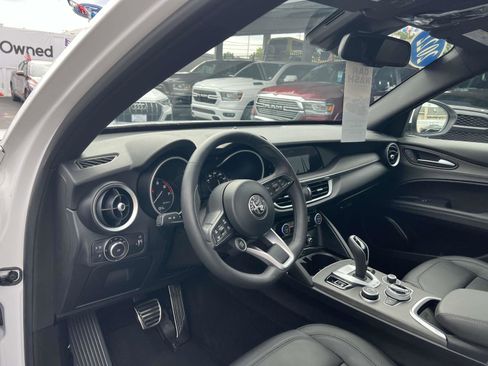 Used 2022 Alfa Romeo Stelvio Ti w/ Active Assist Plus Package image 21