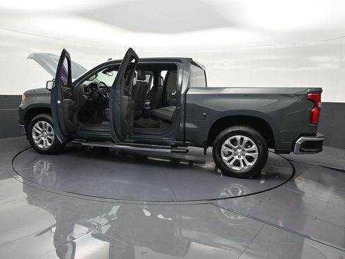 Used 2025 Chevrolet Silverado 1500 LTZ image 34