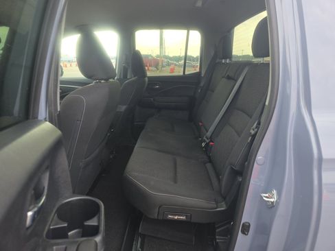 Used 2024 Honda Ridgeline Sport image 14