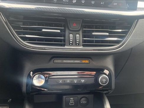 Used 2024 Ford Escape ST-Line w/ Tech Pack #1 AWD/4WD image 33