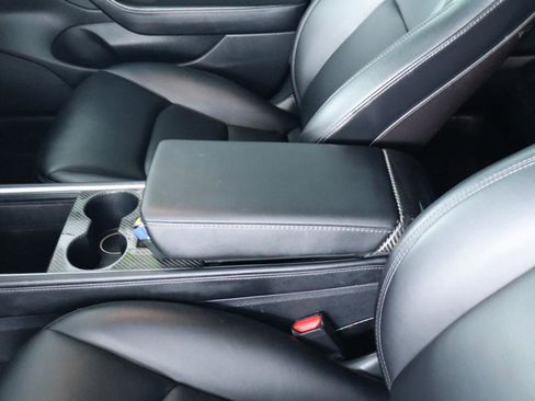 Used 2021 Tesla Model 3 Performance AWD/4WD image 17