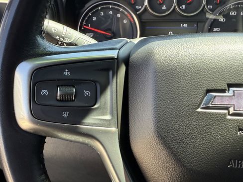 Used 2020 Chevrolet Silverado 1500 LT Trail Boss AWD/4WD image 15