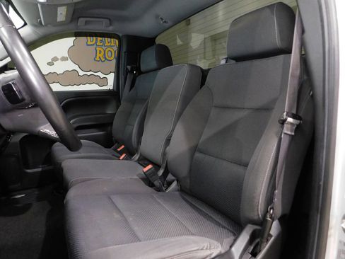 Used 2017 Chevrolet Silverado 1500 LT w/ LT Convenience Package RWD image 40