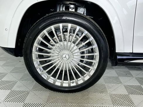 New 2026 Mercedes-Benz Maybach GLS 600 Maybach GLS 600 image 31