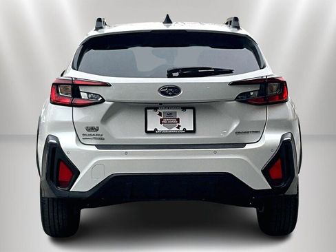 Certified 2025 Subaru Crosstrek 2.5i Limited w/ Crosstrek Mirror Package image 6