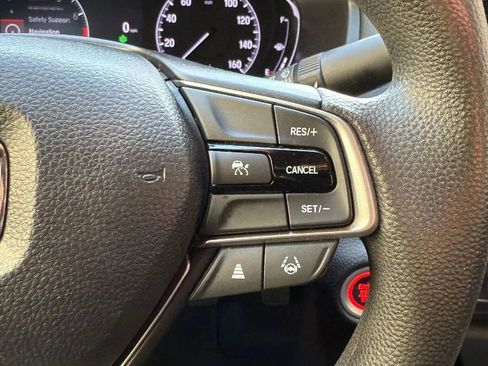 Used 2021 Honda Accord LX image 11